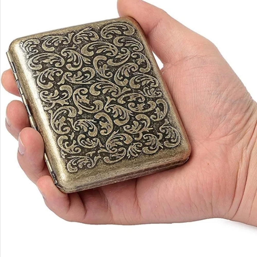 NEW! Vintage Style Embossed Cigarette Case